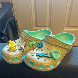 Jimmy buffet Gold and Green Clogs